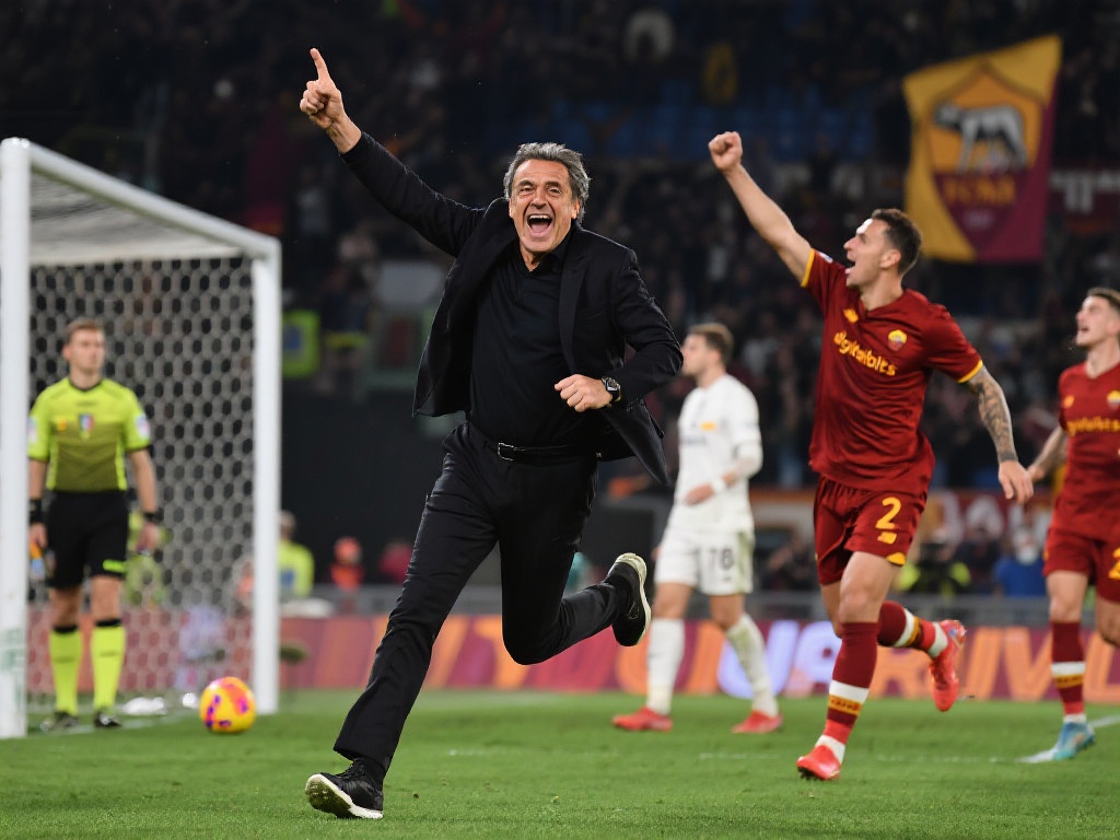 他同样以高 他同样以高